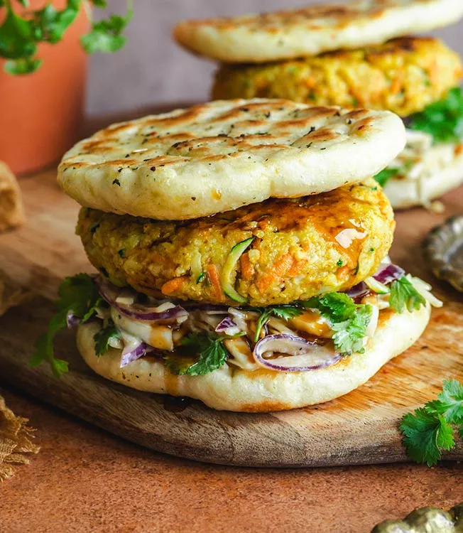 Exotischer indischer Veggie-Burger