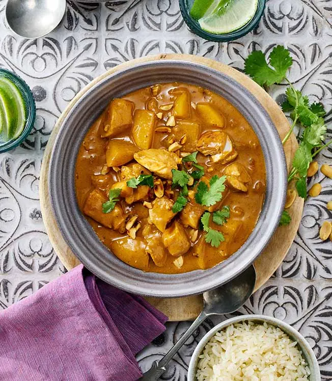 Massaman-Curry mit Poulet und Ponzu