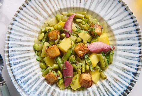 Birnensalat mit grünen Bohnen und Tofu